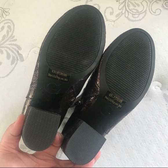 Guess Freshie Boots - Picture 3 of 8